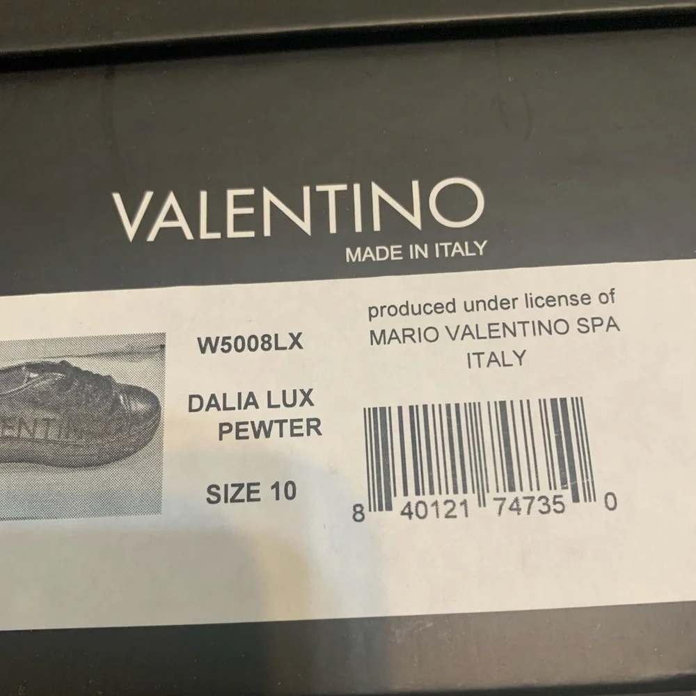 Valentino by Mario Valentino Dalia Luxe Platform Sneakers Pewter SZ 10 Brand New - Picture 13 of 16